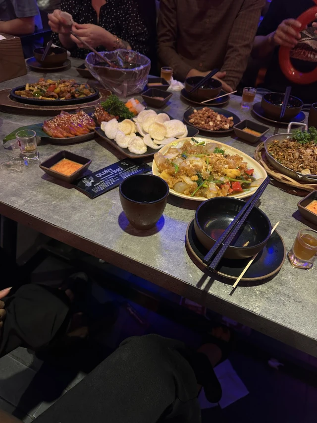 Quán Nhỏ - Phùng Hưng