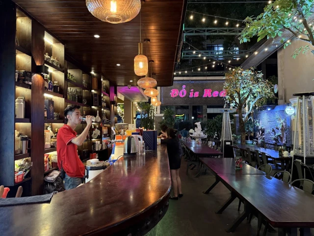 Đỏ Beer - Nguyễn Bỉnh Khiêm - không gian 5