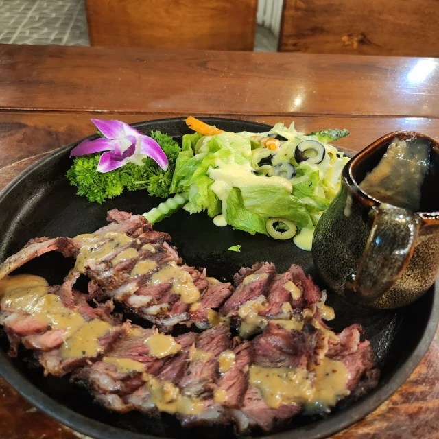 Đại Mạch Bia Quán - Lưu Quang Vũ