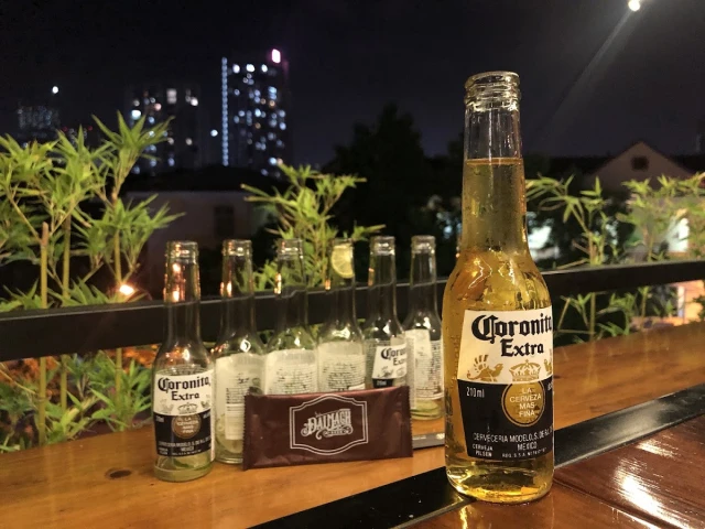 Đại Mạch Bia Quán - Lưu Quang Vũ
