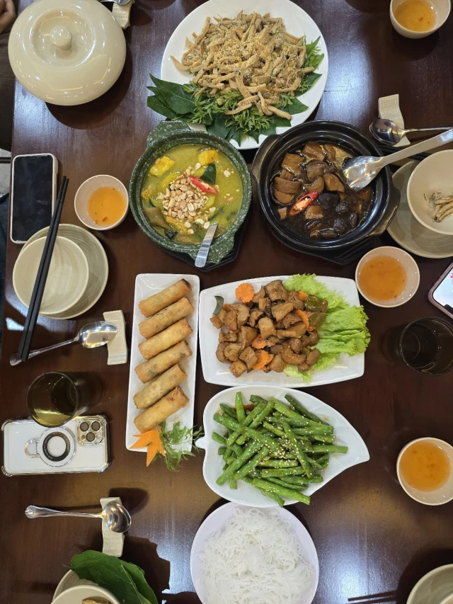 Chay Phúc Nguyên Hưng - Tố Hữu