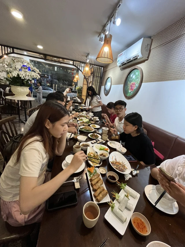 Chay Phúc Nguyên Hưng - Tố Hữu