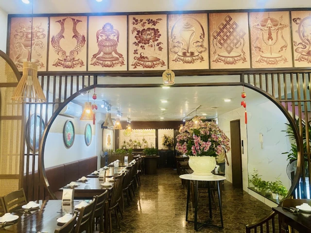 Chay Phúc Nguyên Hưng - Tố Hữu - không gian 3