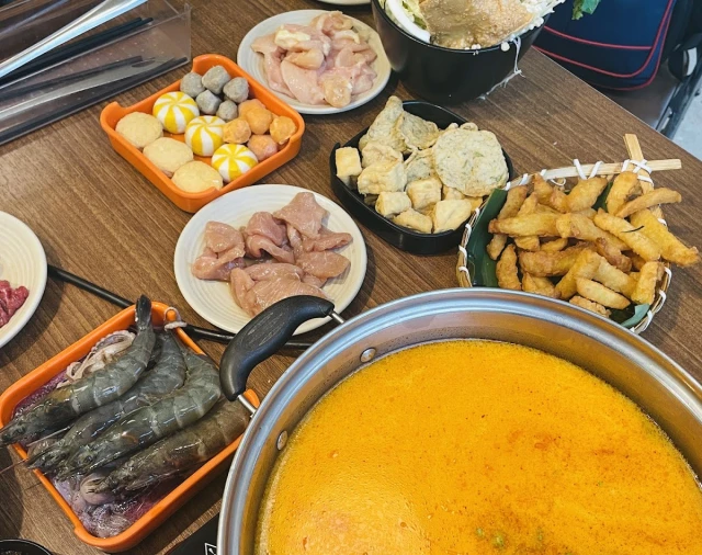 Chai Talay - Xã Đàn