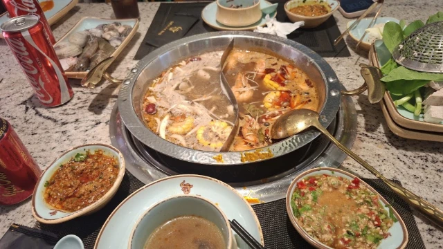 SHACHA NIÚ - Lương Định Của