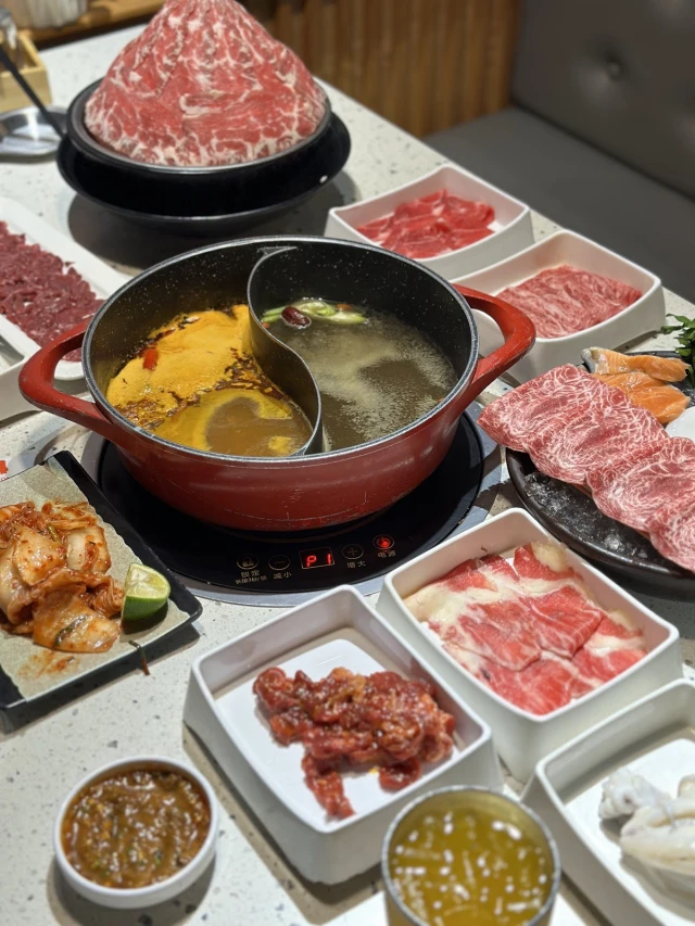 MALA Buffet - Đường Láng