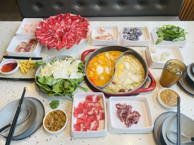 MALA Buffet - Đường Láng
