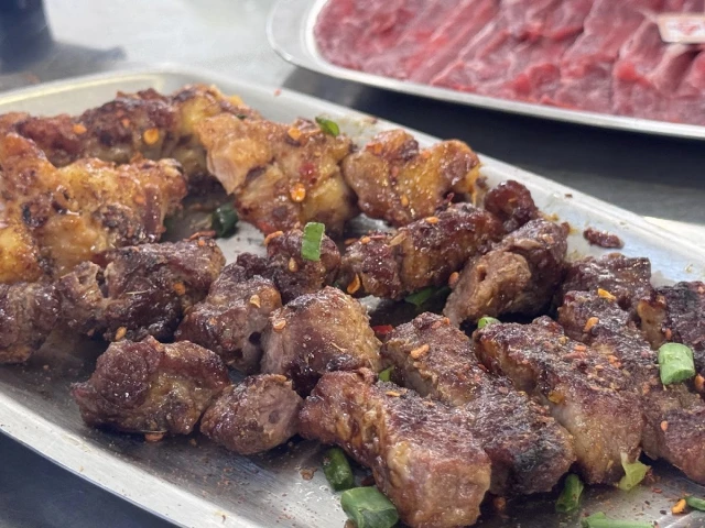 Lẩu Bò Triều Châu Số 1 - Đường Láng