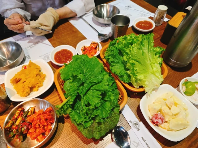Meat Plus - Trung Yên