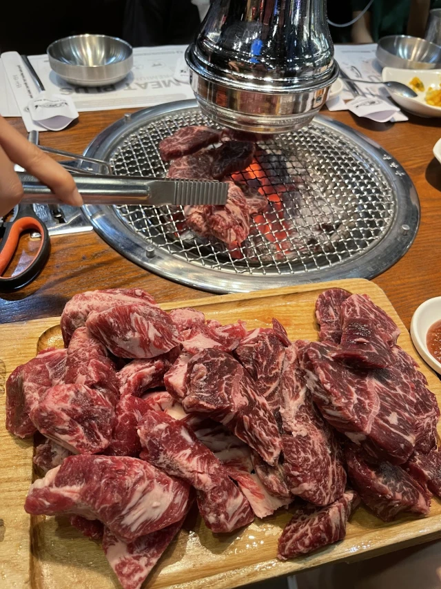 Meat Plus - Trung Yên