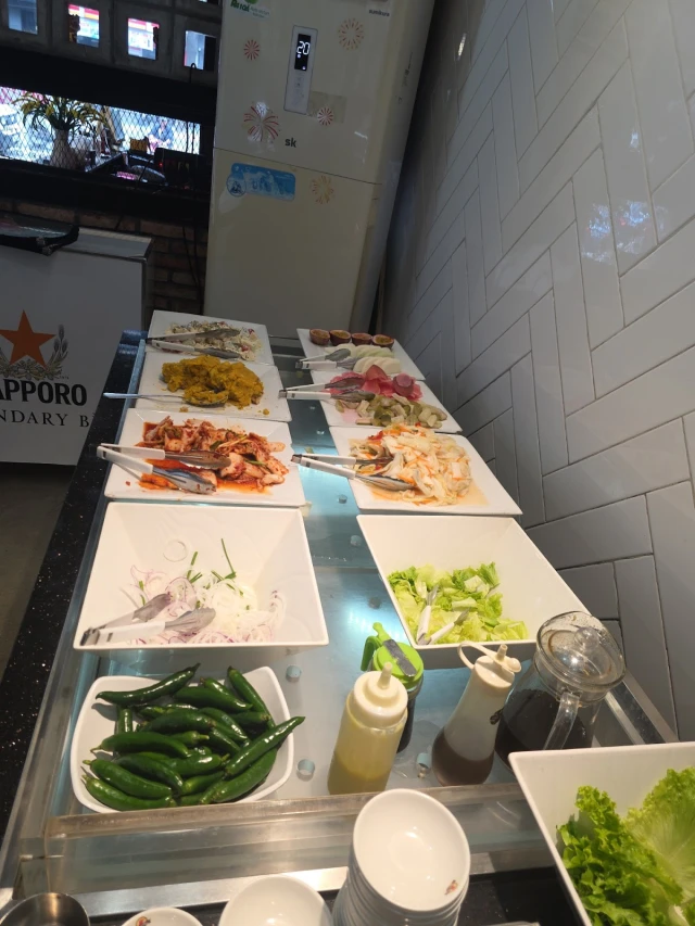 Meat Plus - Trung Yên
