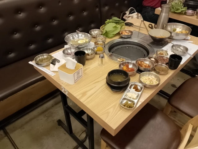 Geon Bot Dae - KĐT Mỹ Đình - không gian 3