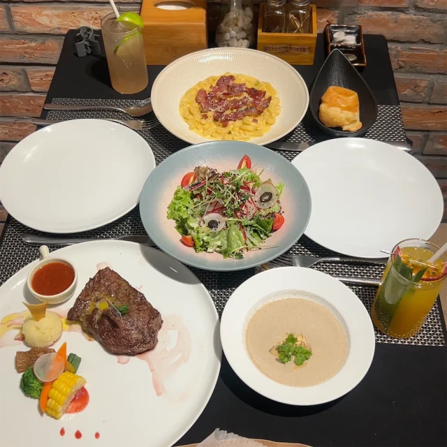 Gent Steak - Hoàng Cầu