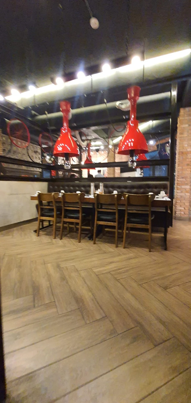 Meat Plus 4+4 - Vinhomes Gardenia - không gian 3