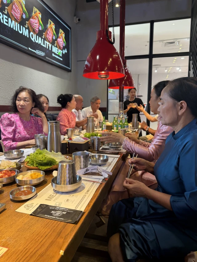Meat Plus - Mỹ Đình - không gian 5
