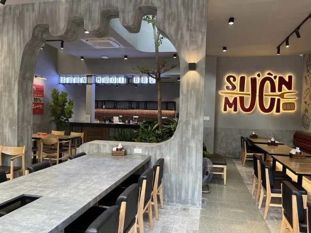 Sườn Mười - Nguyễn Văn Lộc - không gian 1