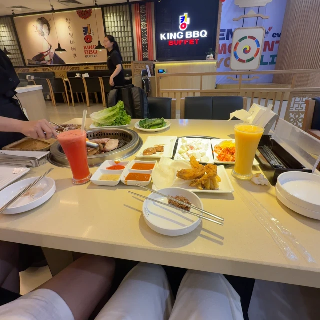 King BBQ Buffet - Ocean Park - không gian 5
