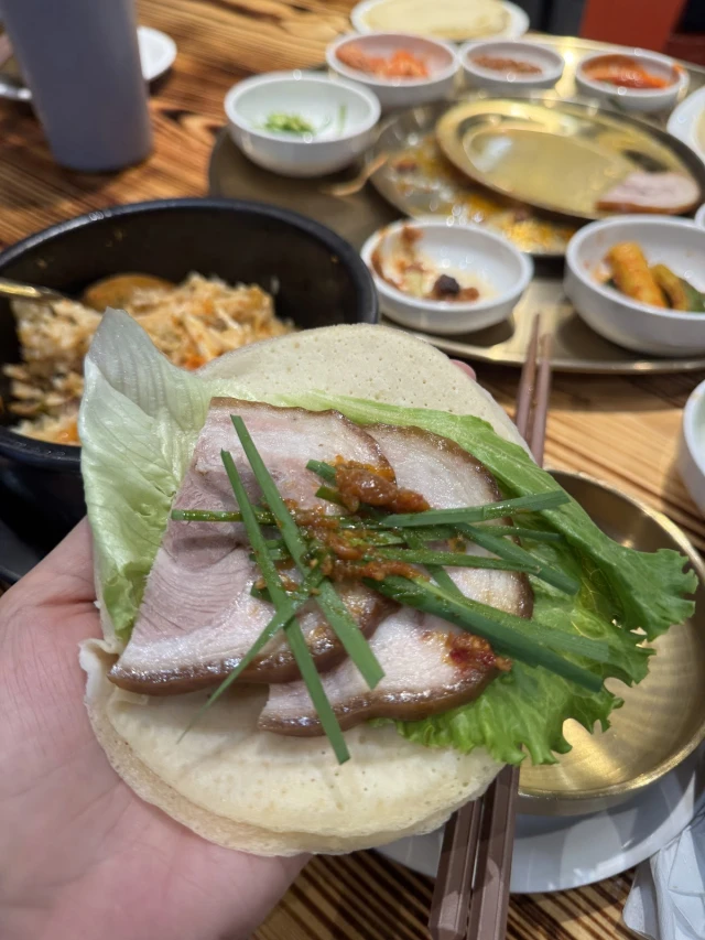 SSamjang Nướng & Cuốn - Royal City