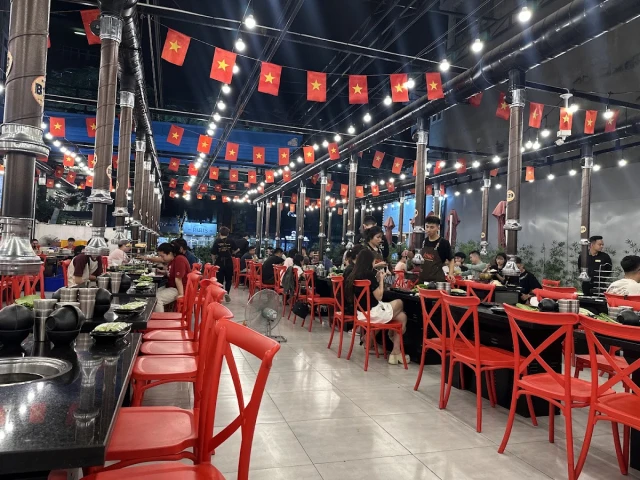 MONO Nướng Than Hoa - Nguyễn Văn Cừ - không gian 2