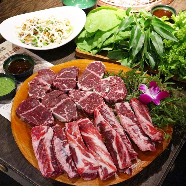 Mr.Bigbeef Bò Nướng Tảng - Nguyên Hồng