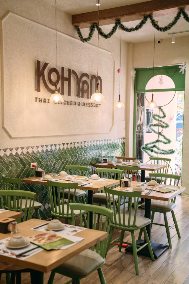 Bếp Thái Koh Yam - Thái Hà - không gian 1