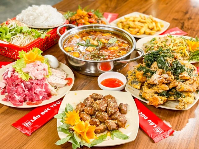 Lẩu Đức Trọc - Trương Định
