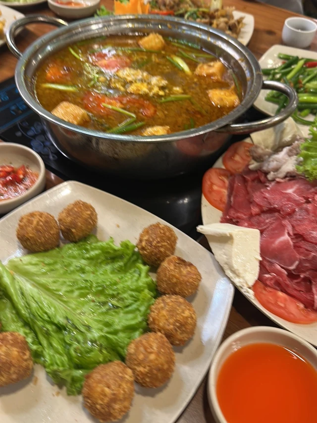 Lẩu Đức Trọc - Trương Định