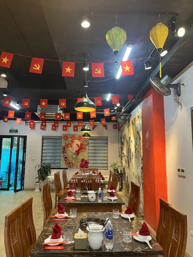 Lẩu Nấm Gia Khánh - Ngoại Giao Đoàn - không gian 4