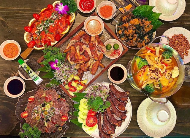 Chao Quán - Trung Phụng