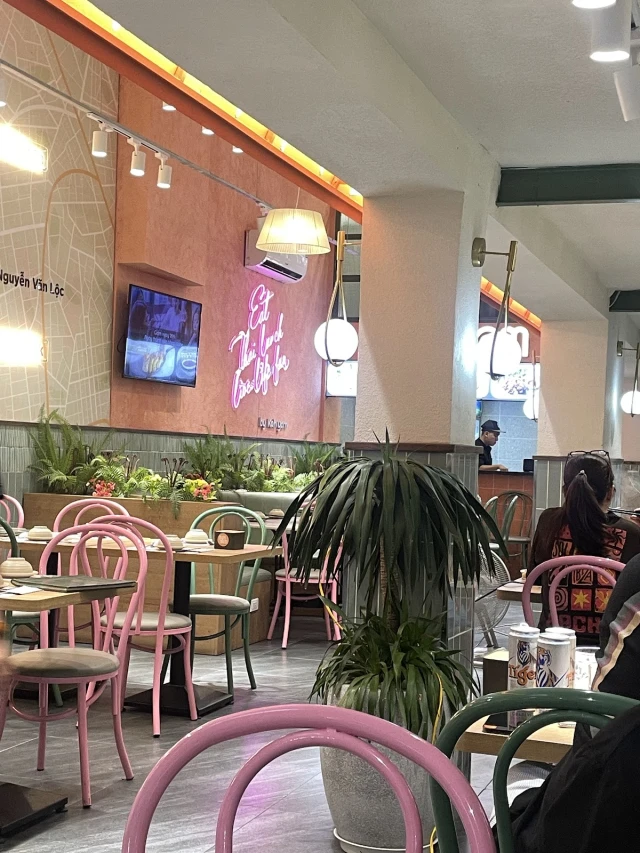 Bếp Thái Koh Yam - Giảng Võ - không gian 5