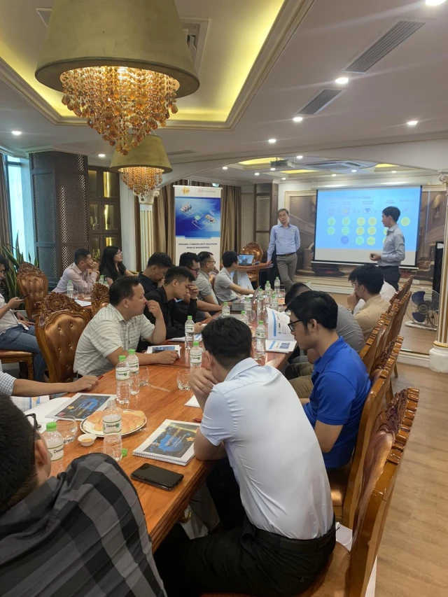 Lẩu Nấm Hoàng Phố - Nguyễn Thị Định - không gian 1