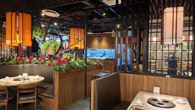 Meiwei - Lotte Center - không gian 1