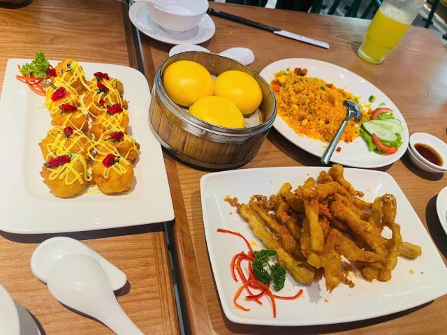 Meiwei - Royal City