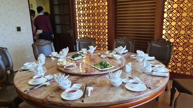 Châu Giang - Mạc Thái Tổ - không gian 5