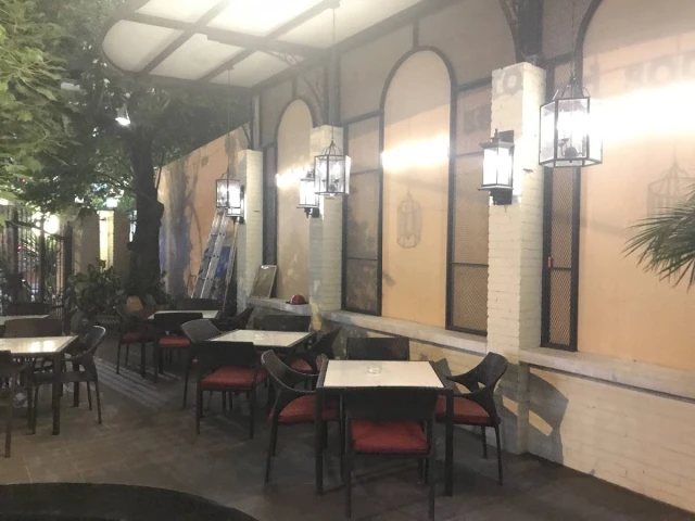 Tanh Tách Seafood Society - Yết Kiêu - không gian 3