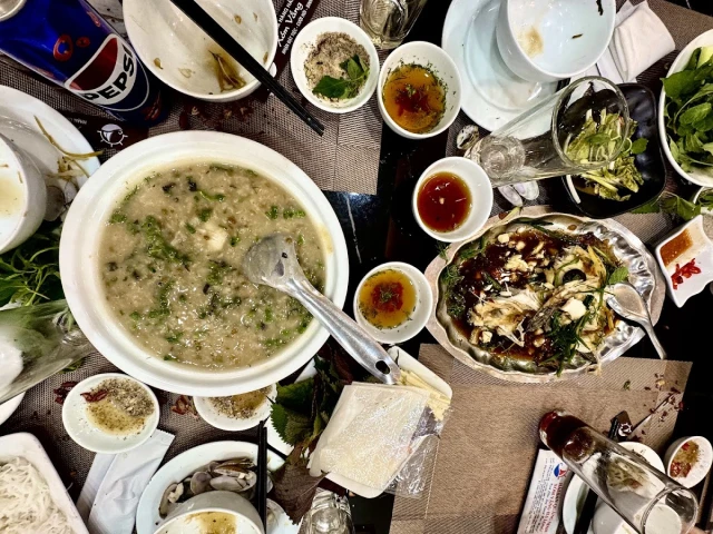 Hải Sản Xóm Vắng - Trích Sài