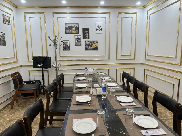 Hải Sản Xóm Vắng - Trích Sài - không gian 1