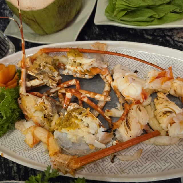 Hải Sản Hùng Trường Sa - Thái Hà