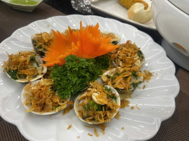Hải Sản Hùng Trường Sa - Thái Hà