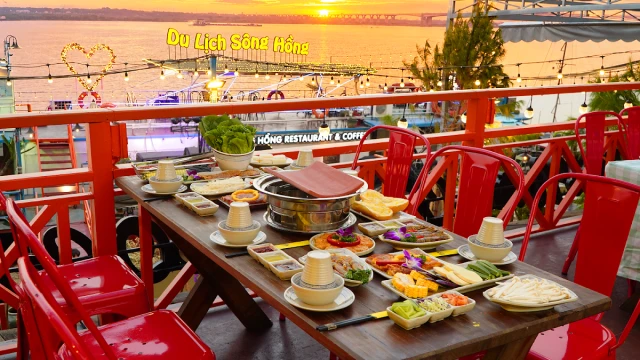 Cocoru Coffee & Restaurant - Bạch Đằng
