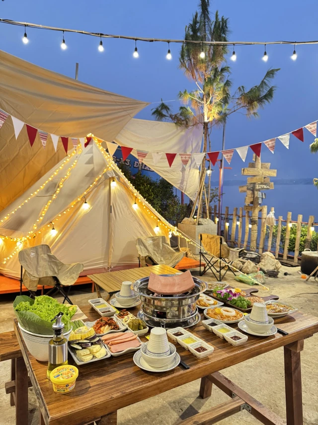 Cocoru Coffee & Restaurant - Bạch Đằng