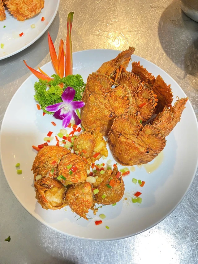 Cánh Sen Vàng - KĐT Thành Phố Giao Lưu