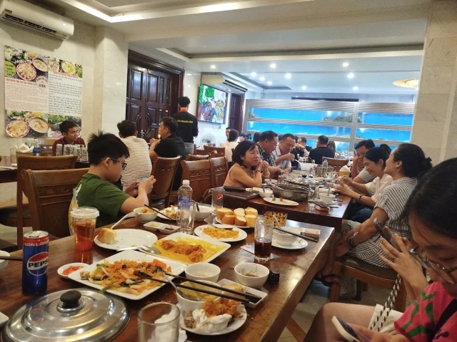 Hải Sản Biển Đông - Trần Thái Tông - không gian 3