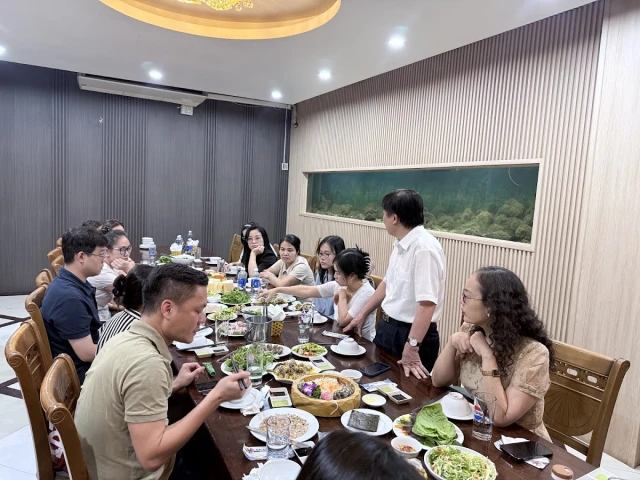 Hải Sản Biển Đông - Trần Thái Tông - không gian 6