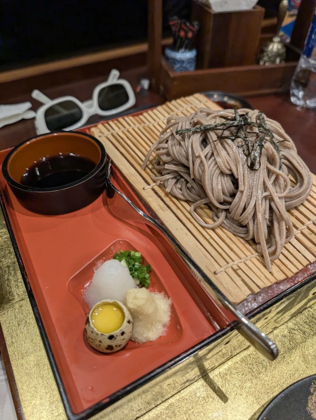Hatoyama - Hạ Long