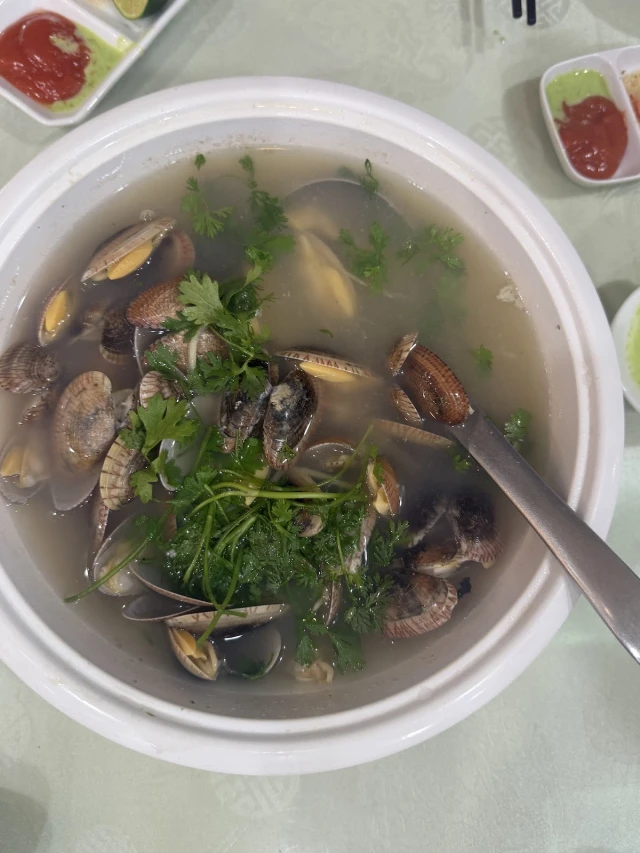 Nhà Hàng Hải Sản Phương Thuỷ - Hạ Long