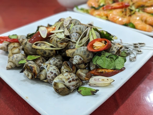 Nhà Hàng Hải Sản Phương Thuỷ - Hạ Long