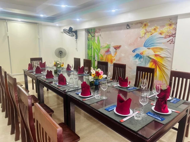 Nhà Hàng Hải Sản Phương Thuỷ - Hạ Long - không gian 5