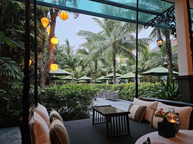 The Temple Restaurant & Lounge - Hùng Vương - không gian 5