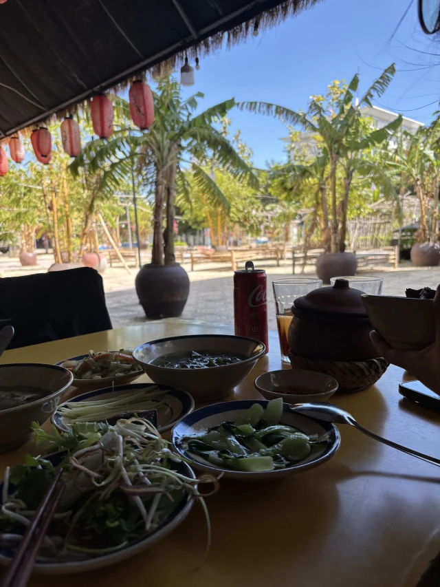 Nhà hàng Cơm Làng Quê Xưa